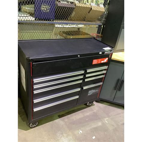 locked toolbox no key